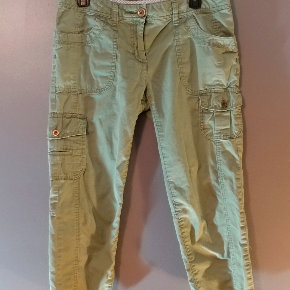 Light Olive Cargo Capris